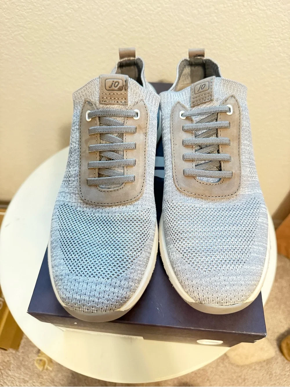 JOHNNIE-O Men's Knit Mesh Runner Sneaker